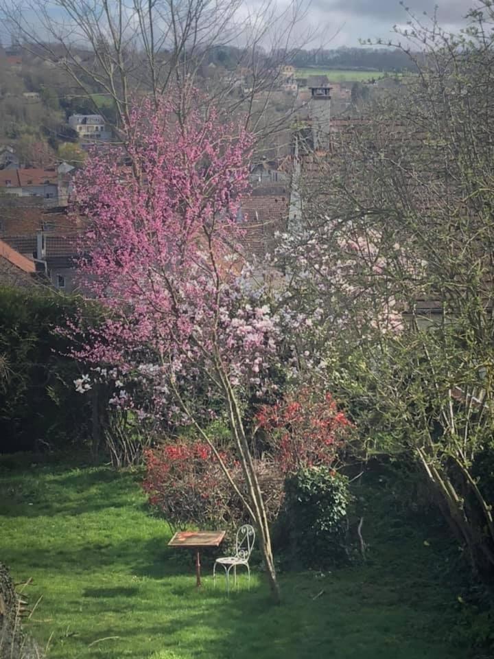 Charmante Briarde Simple Et De Bon Gout, Avec Terrasse Et Jardin - 4 A10 Personnes Holiday home *